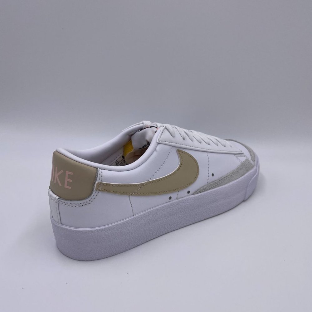 Nike Blazer Low ' 77 White Womens Shoes - Picture 8 of 8